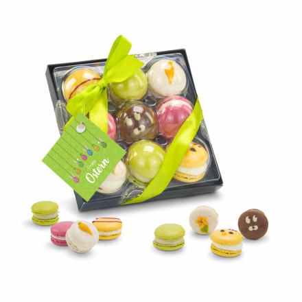 Bunte Oster-Macarons