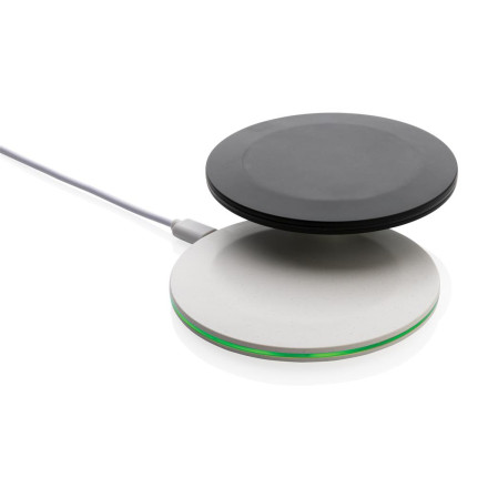 15W-Wireless-Fast-Charger aus recyceltem RCS-Kunststoff